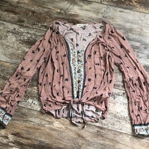Jolt size Medium floral top